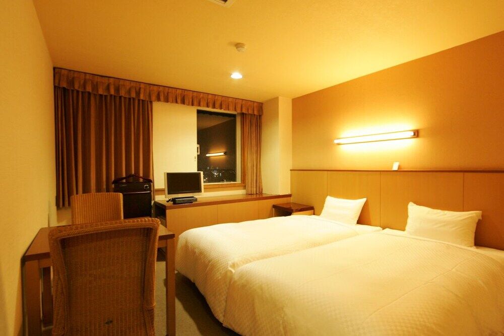 Sunsky Hotel Kitakyūshū Extérieur photo